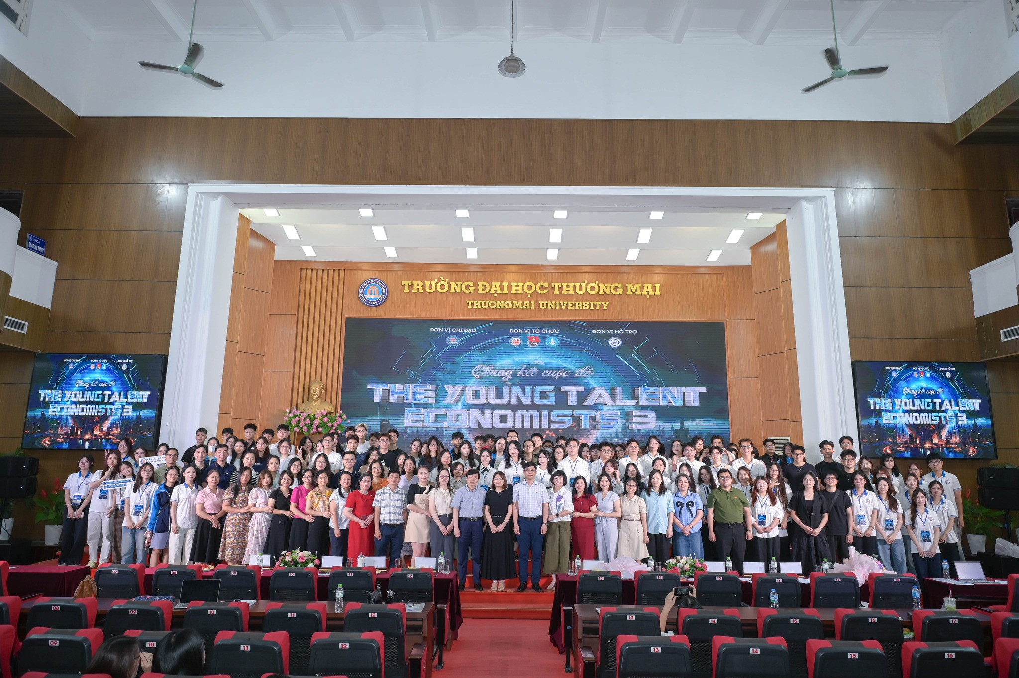Chung kết cuộc thi THE YOUNG TALENT ECONOMISTS mùa 3